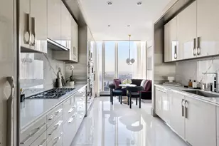 217 W 57th St, New York City, NY 10019 - Photo 3