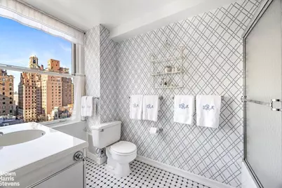 150 E 73rd Street #11B, New York City, NY 10021 - Photo 5