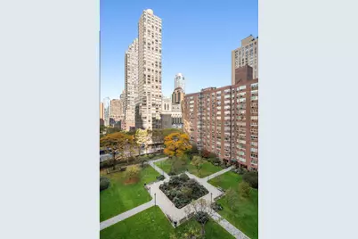 345 W 58th Street #6SS, New York City, NY 10019 - Photo 9