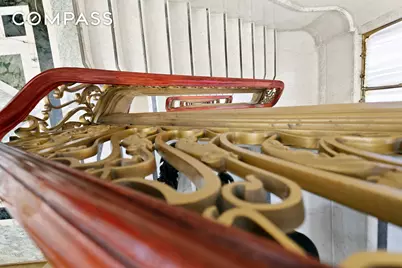 2 E 55th Street #1116, New York City, NY 10022 - Photo 7