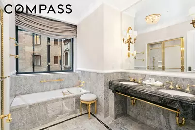 2 E 55th Street #1116, New York City, NY 10022 - Photo 3