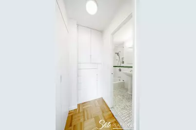 201 E 21st Street #9L, New York City, NY 10010 - Photo 7