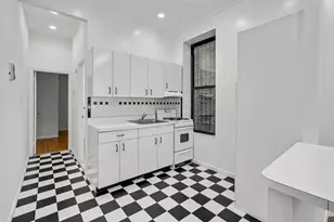 170 E 91st St, New York, NY 10128 - Photo 1