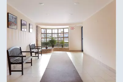 207 Ocean Parkway #1J, New York City, NY 11218 - Photo 1