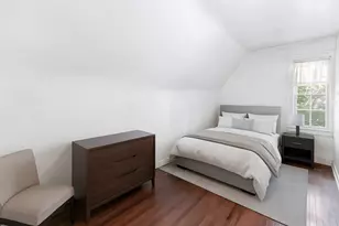 39-61 44th St, New York City, NY 11104 - Photo 15
