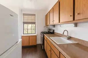 39-61 44th St, New York City, NY 11104 - Photo 11