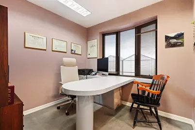 210 E 47th Street #1BP, New York, NY 10017 - Photo 5