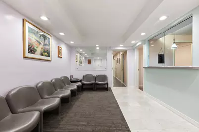 210 E 47th Street #1AP, New York, NY 10017 - Photo 7