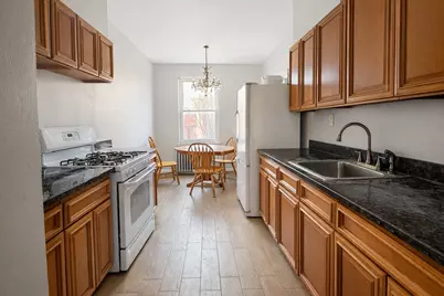 27-18 Newtown Avenue #2, Astoria, NY 11102 - Photo 5