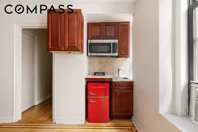 300 8th Avenue #4G, New York City, NY 11215 - Photo 3