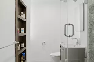 525 E 89th St, New York City, NY 10128 - Photo 7