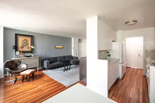 303 W 66th St, New York, NY 10023 - Photo 5