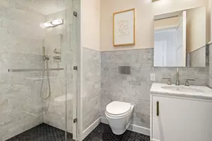 275 W 10th St, New York, NY 10014 - Photo 21