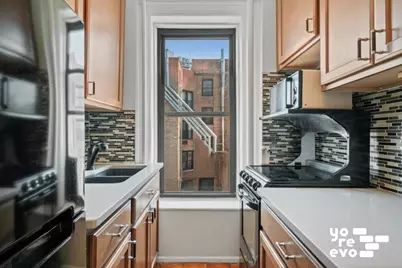 227 W 11th Street #53, New York City, NY 10014 - Photo 5