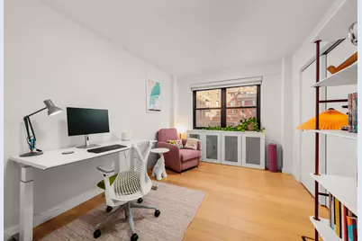 176 E 77th Street #5E, New York, NY 10075 - Photo 9