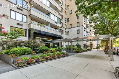 860 5th Avenue #4M, New York, NY 10065 - Photo 9