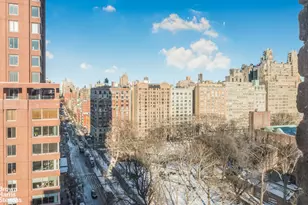 386 Columbus Ave, New York City, NY 10024 - Photo 25