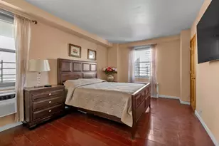 61-15 97th St, Rego Park, NY 11374 - Photo 11