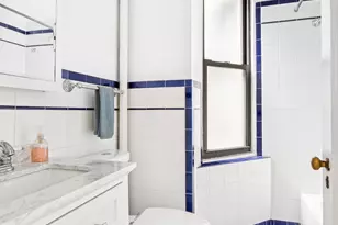 121 E 88th St, New York City, NY 10128 - Photo 5