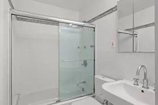 250 Mercer St, New York City, NY 10012 - Photo 9