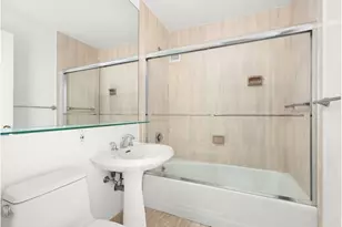 45 W 67th St, New York City, NY 10023 - Photo 3