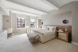 275 W 10th St, New York, NY 10014 - Photo 13