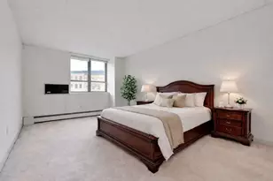 301 W 110th St, New York City, NY 10026 - Photo 5