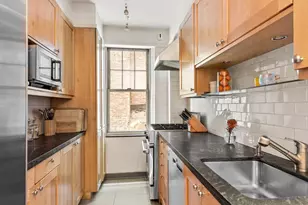 45 Christopher St, New York City, NY 10014 - Photo 5