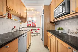45 Christopher St, New York City, NY 10014 - Photo 3
