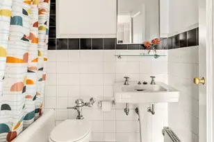 45 Christopher St, New York City, NY 10014 - Photo 9