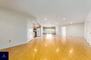 19-19 24th Ave, New York City, NY 11102 - Photo 9