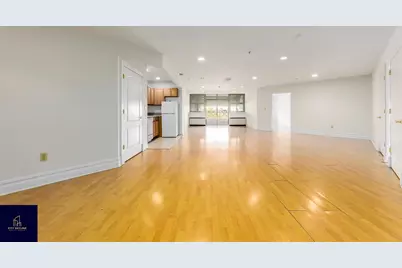 19-19 24th Avenue #L-411, Astoria, NY 11102 - Photo 9