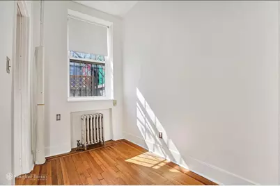 69 Mac Dougal Street #2F, New York, NY 10012 - Photo 5