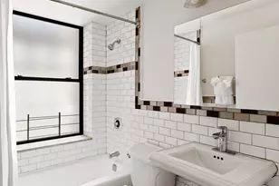 150 W 51st St, New York City, NY 10019 - Photo 5
