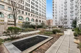 70 E 10th St, New York City, NY 10003 - Photo 17