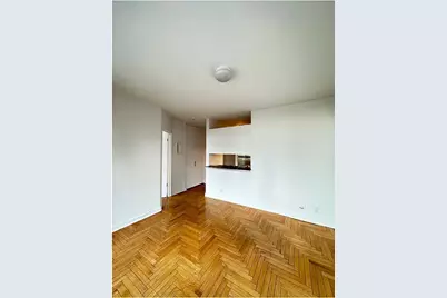 300 E 93rd Street #23C, New York City, NY 10128 - Photo 5