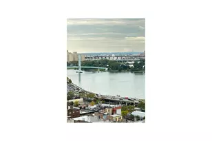 300 E 93rd St, New York City, NY 10128 - Photo 3