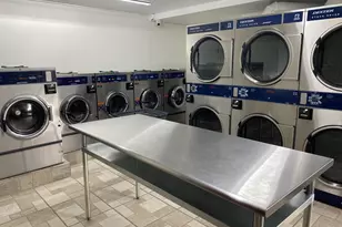 164-20 Highland Ave, Jamaica, NY 11432 - Photo 21