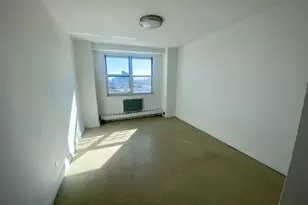 164-20 Highland Ave, New York City, NY 11432 - Photo 13