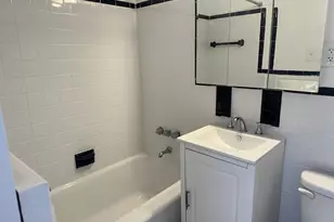 164-20 Highland Ave, New York City, NY 11432 - Photo 15