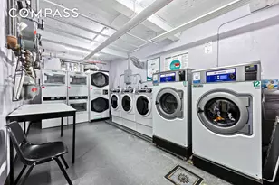 325 E 201st St, Bronx, NY 10458 - Photo 13