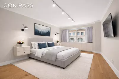 70 E 10th Street #4V, New York City, NY 10003 - Photo 11