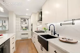 70 E 10th St, New York City, NY 10003 - Photo 3