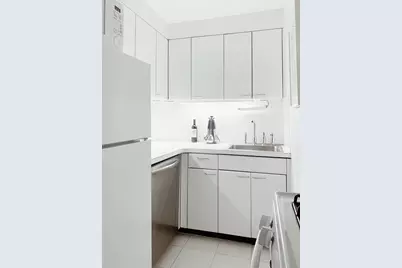 140 E 56th Street #12J, New York, NY 10022 - Photo 11