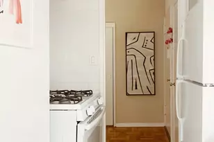 140 E 56th St, New York City, NY 10022 - Photo 13