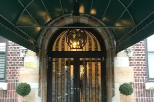 320 E 57th St, New York City, NY 10022 - Photo 13