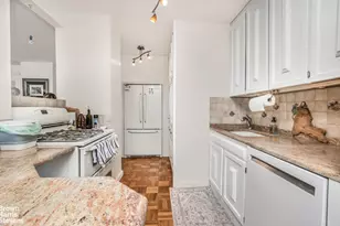 2500 Johnson Ave, New York City, NY 10463 - Photo 17