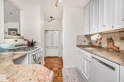 2500 Johnson Avenue #5F, New York City, NY 10463 - Photo 5