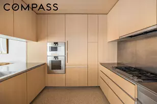 527 W 27th St, New York City, NY 10001 - Photo 9