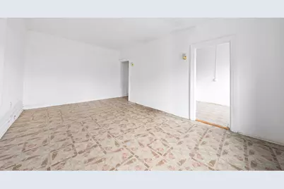 1715 Nelson Avenue #2D, Bronx, NY 10453 - Photo 7